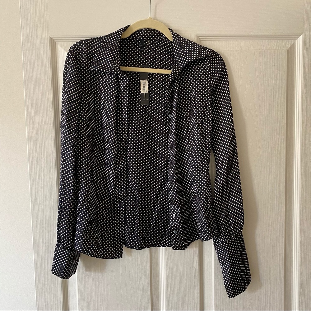 Tahari blouse